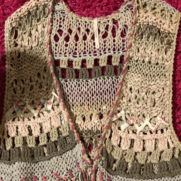 FREE PEOPLE mixed Media Crochet Knit Vest - Picture 5 of 5